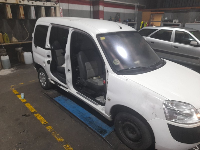 peugeot partner monospace (5_, g_) del año 2006