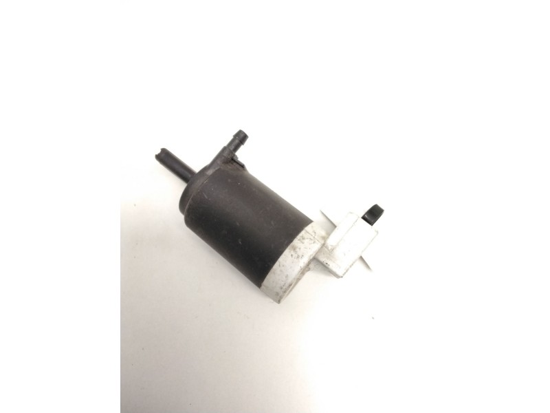Recambio de bomba de limpiaparabrisas para nissan x-trail ii (t31) 2.0 dci referencia OEM IAM 28920T NISSAN 