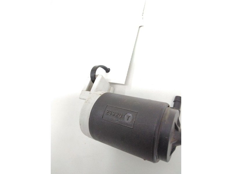 Recambio de bomba de limpiaparabrisas para nissan x-trail ii (t31) 2.0 dci 4x4 referencia OEM IAM 28920T NISSAN 