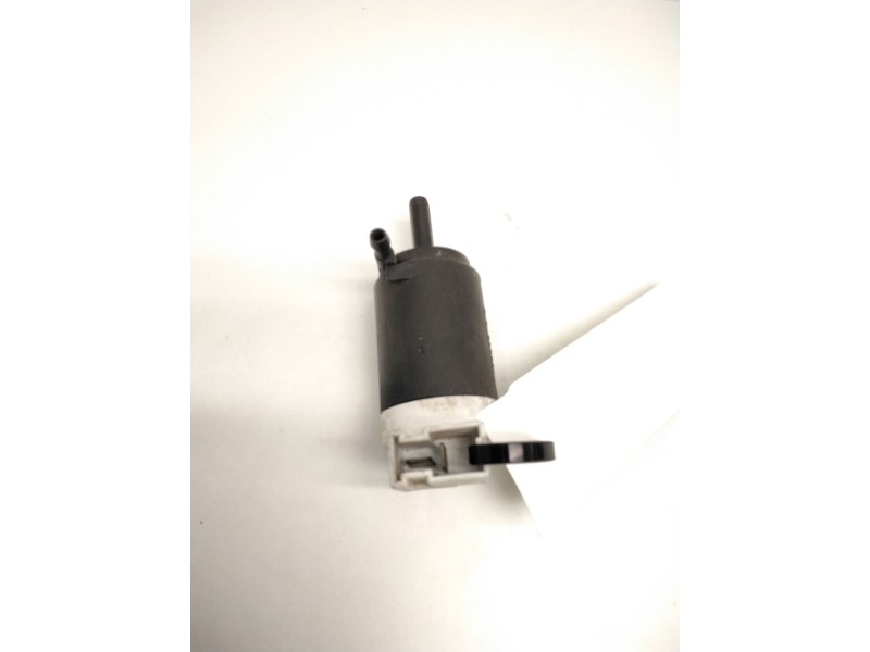 Recambio de bomba de limpiaparabrisas para nissan x-trail ii (t31) 2.0 dci 4x4 referencia OEM IAM 28920T NISSAN 
