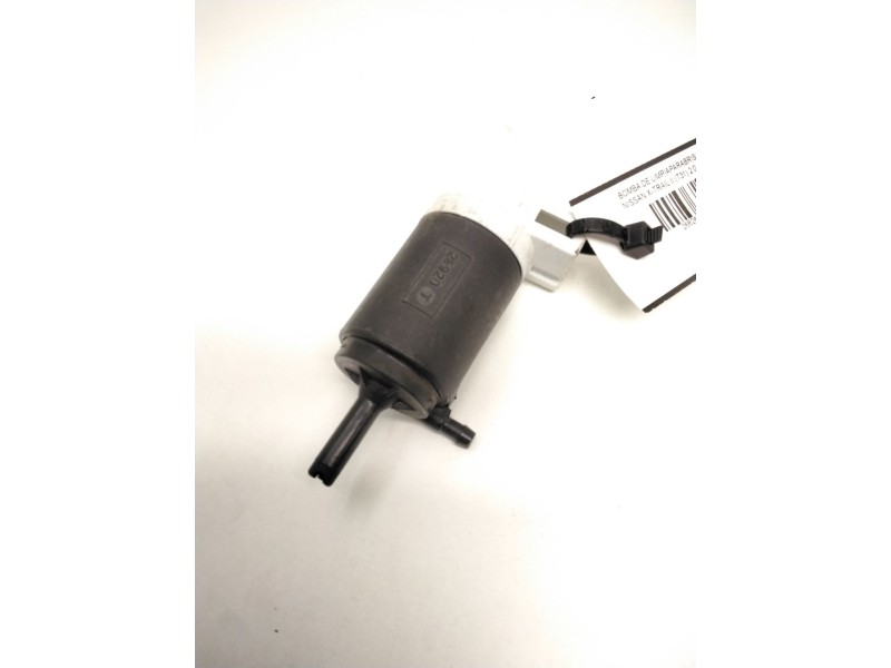 Recambio de bomba de limpiaparabrisas para nissan x-trail ii (t31) 2.0 dci referencia OEM IAM 28920T NISSAN 