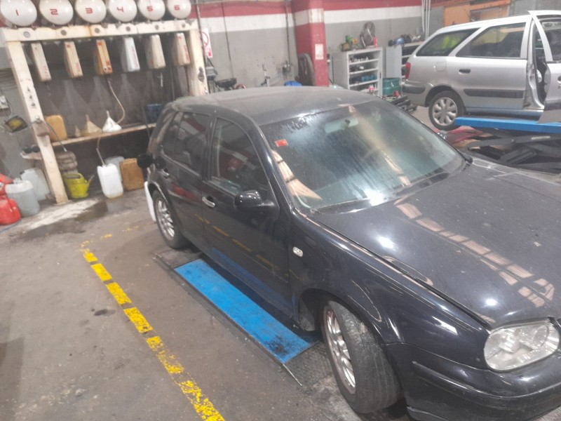 volkswagen golf iv (1j1) del año 2000