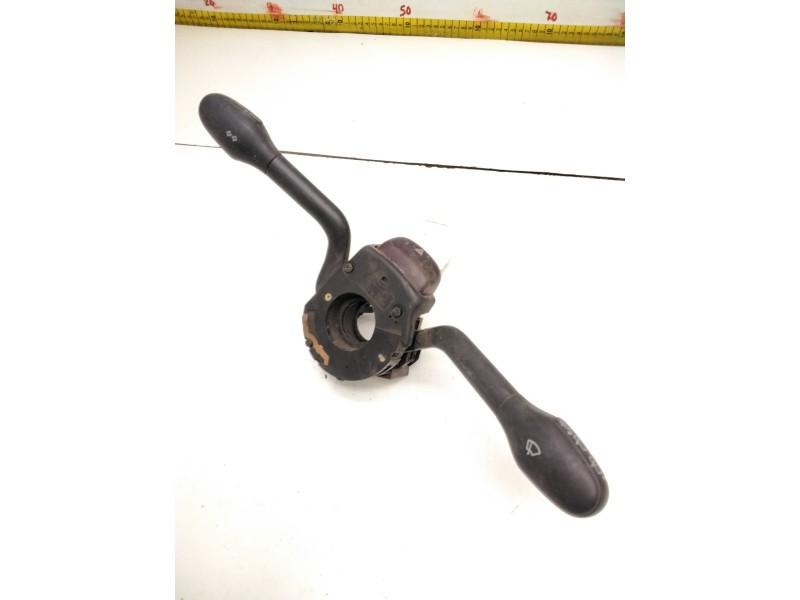 Recambio de mando luces para volkswagen golf iii berlina (1h1) referencia OEM IAM 1H6953503AA 357905851D VWLK101