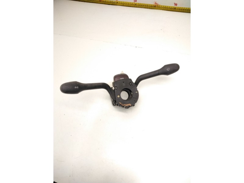 Recambio de mando luces para volkswagen golf iii berlina (1h1) referencia OEM IAM 1H6953503AA 357905851D VWLK101