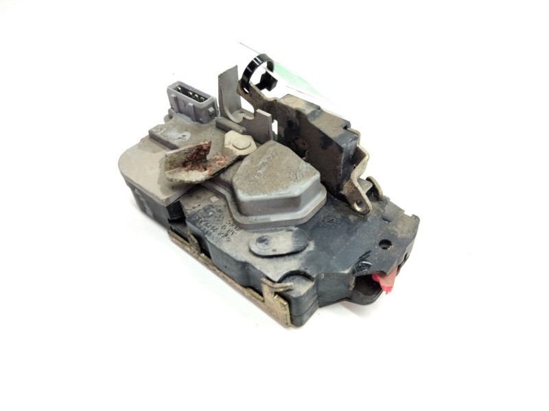 Recambio de cerradura porton trasera derecha para citroën xsara break (n2) 2.0 hdi 90 referencia OEM IAM   