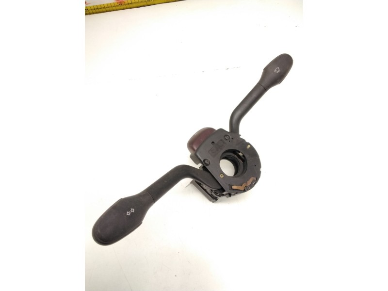 Recambio de mando luces para volkswagen golf iii berlina (1h1) referencia OEM IAM 1H6953503AA 357905851D VWLK101