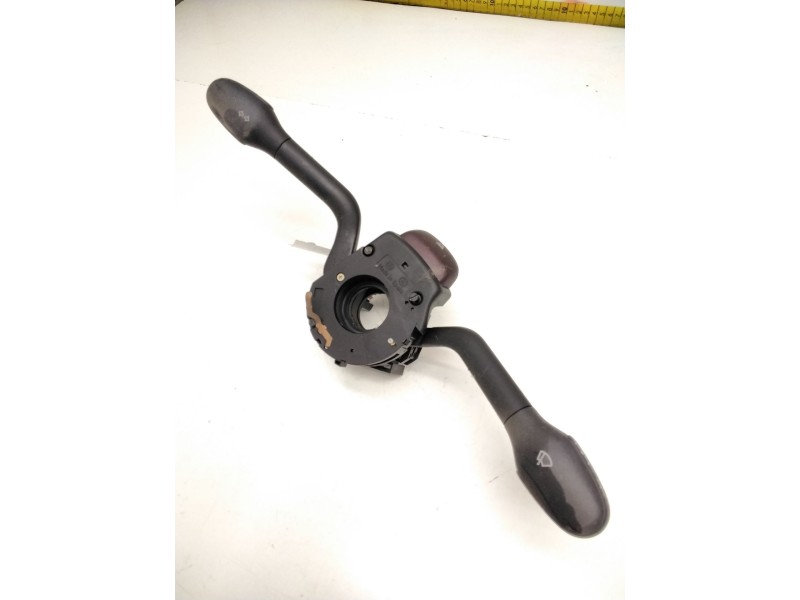 Recambio de mando luces para volkswagen golf iii berlina (1h1) referencia OEM IAM 1H6953503AA 357905851D VWLK101