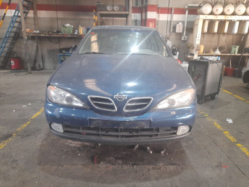 nissan primera berlina (p11) del año 2000