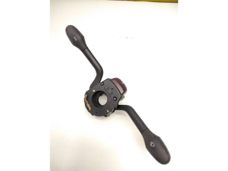 Recambio de mando luces para volkswagen golf iii berlina (1h1) referencia OEM IAM 1H6953503AA 357905851D VWLK101