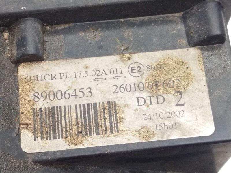 Recambio de faro derecho para nissan primera berlina (p11) 2.0 turbodiesel cat referencia OEM IAM 89006453  