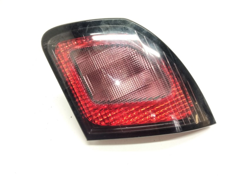 Recambio de piloto trasero derecho porton para nissan primera berlina (p11) 2.0 turbodiesel cat referencia OEM IAM 89030317  