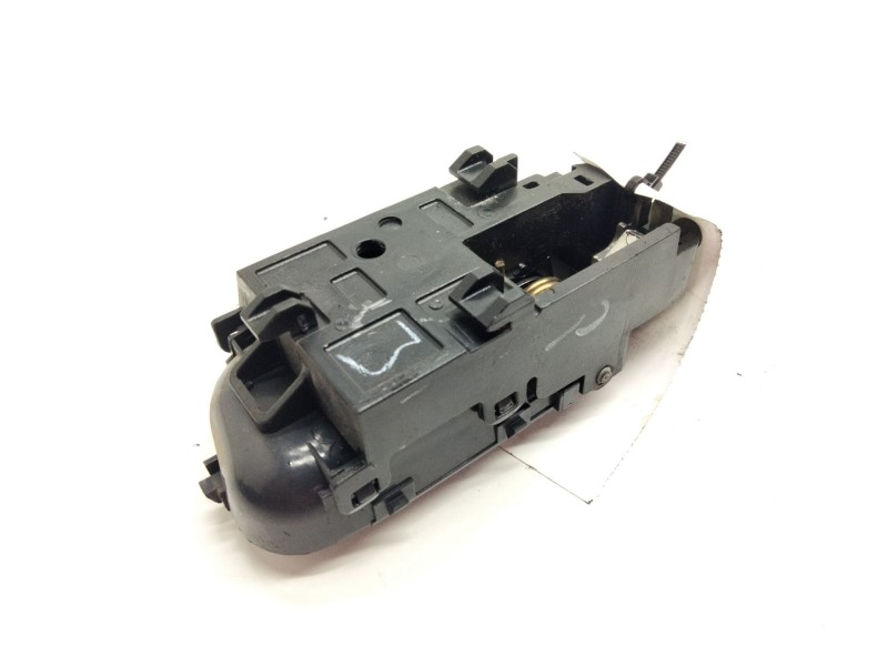 Recambio de maneta interior delantera izquierda para nissan primera berlina (p11) 2.0 turbodiesel cat referencia OEM IAM   