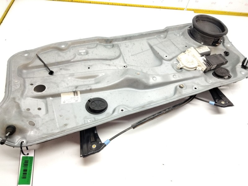 Recambio de elevalunas delantero derecho para volkswagen golf iv berlina (1j1) 1.9 tdi referencia OEM IAM 1J3847462F  