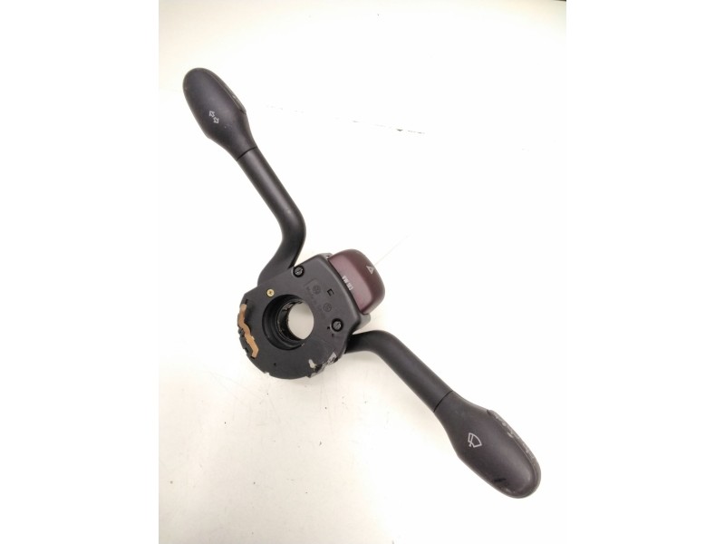 Recambio de mando luces para volkswagen golf iii berlina (1h1) referencia OEM IAM 1H6953503AA 357905851D VWLK101