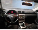 VOLKSWAGEN PASSAT BERLINA (3C2)