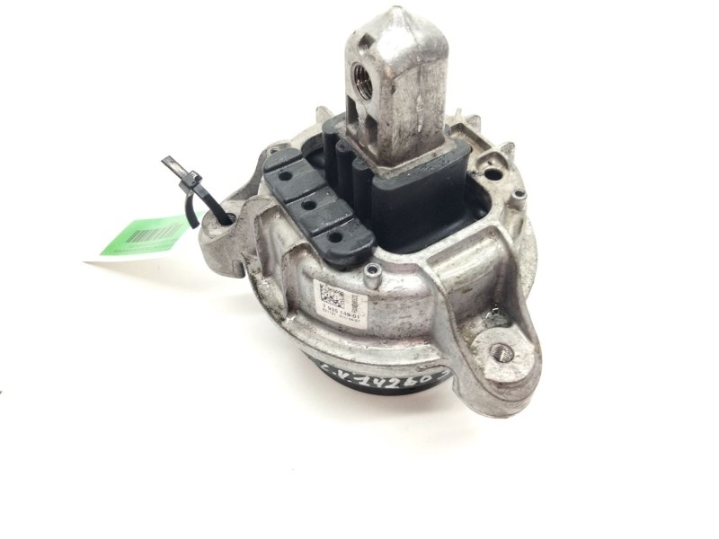 Recambio de soporte motor izquierdo inferior para bmw serie 5 lim. (f10) 520d referencia OEM IAM 793514901  