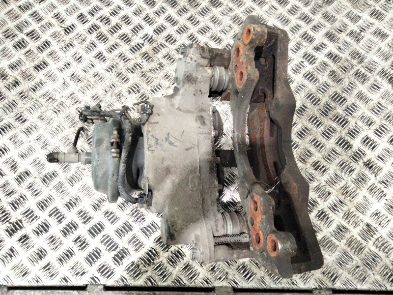 Recambio de pinza freno delantera izquierda para renault premium route 2006 fas 4x2 larga distancia referencia OEM IAM 683248626
