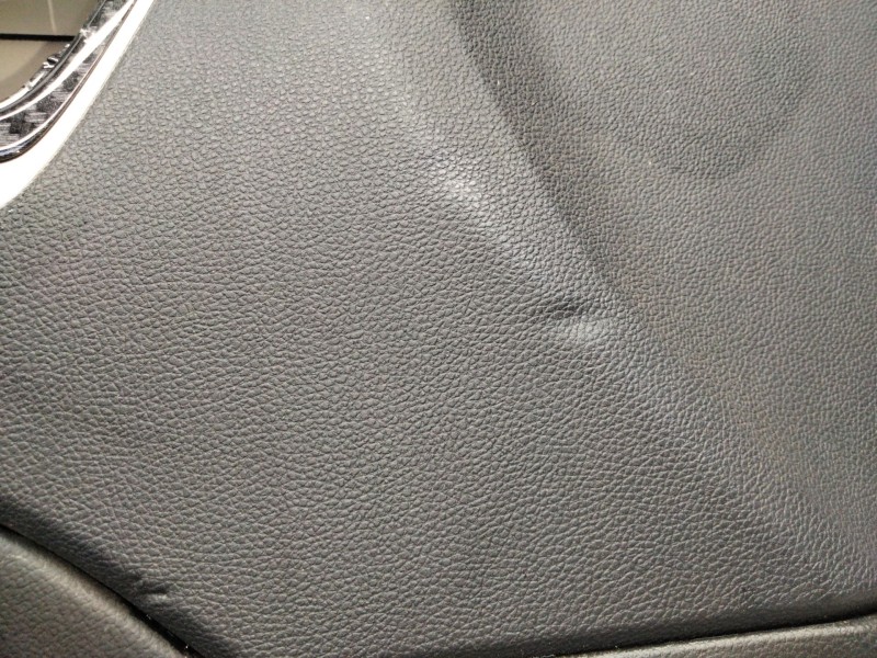 Recambio de guarnecido puerta delantera izquierda para renault arkana e-tech 1.6 hybrid referencia OEM IAM   