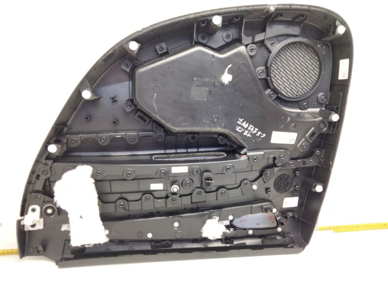 Recambio de guarnecido puerta trasera izquierda para renault arkana e-tech 1.6 hybrid referencia OEM IAM D23131JL000  