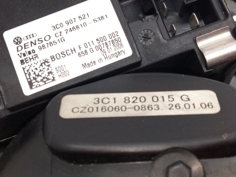 Recambio de motor calefaccion para volkswagen passat berlina (3c2) sportline referencia OEM IAM 3C1820015G  