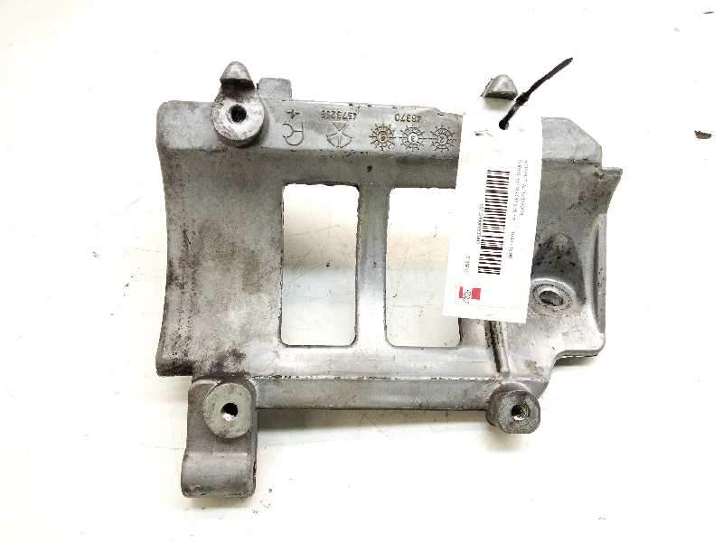 Recambio de soporte alternador para chrysler vision (lh) 3.5 referencia OEM IAM 4573256  