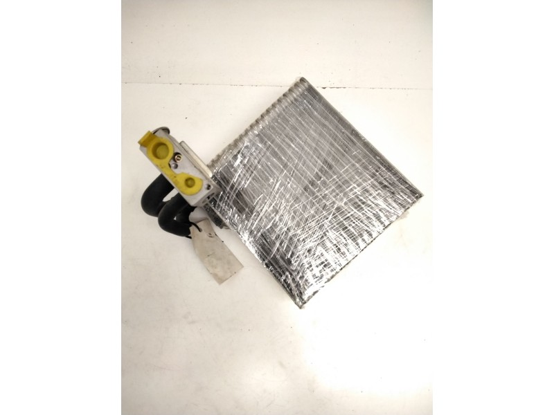 Recambio de radiador calefaccion / aire acondicionado para nissan micra (k12e) 1.2 cat referencia OEM IAM 665937N 665937N VALEO