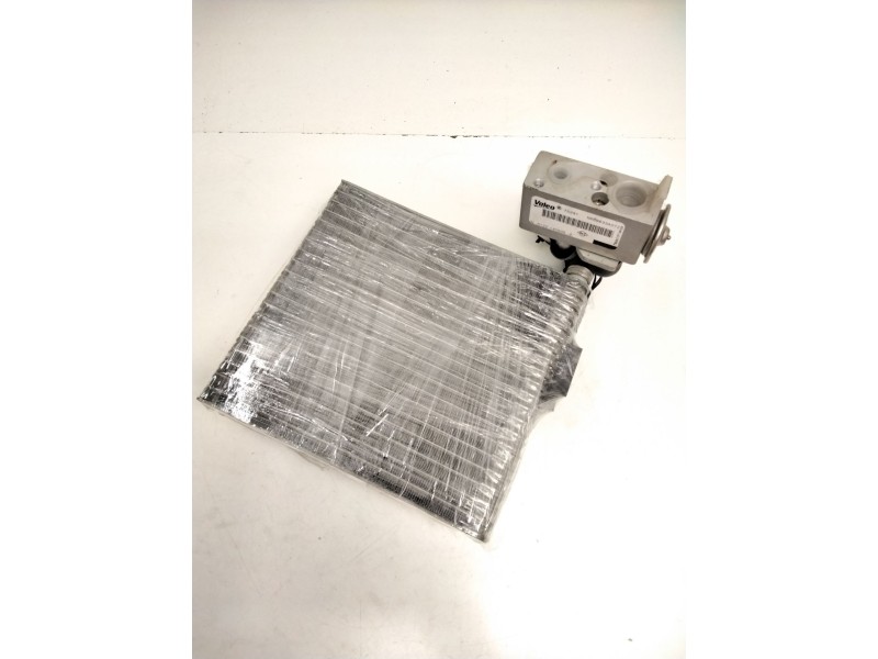 Recambio de radiador calefaccion / aire acondicionado para nissan micra (k12e) 1.2 cat referencia OEM IAM N668633A072 N668633A07