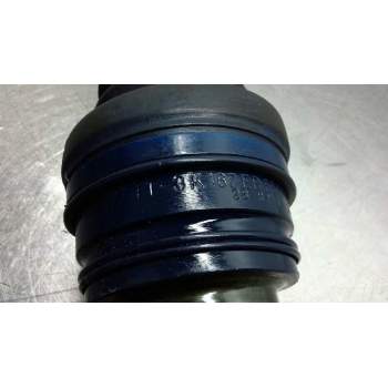 Recambio de transmision delantera derecha para ford escort berlina 1.1 referencia OEM IAM 017295  