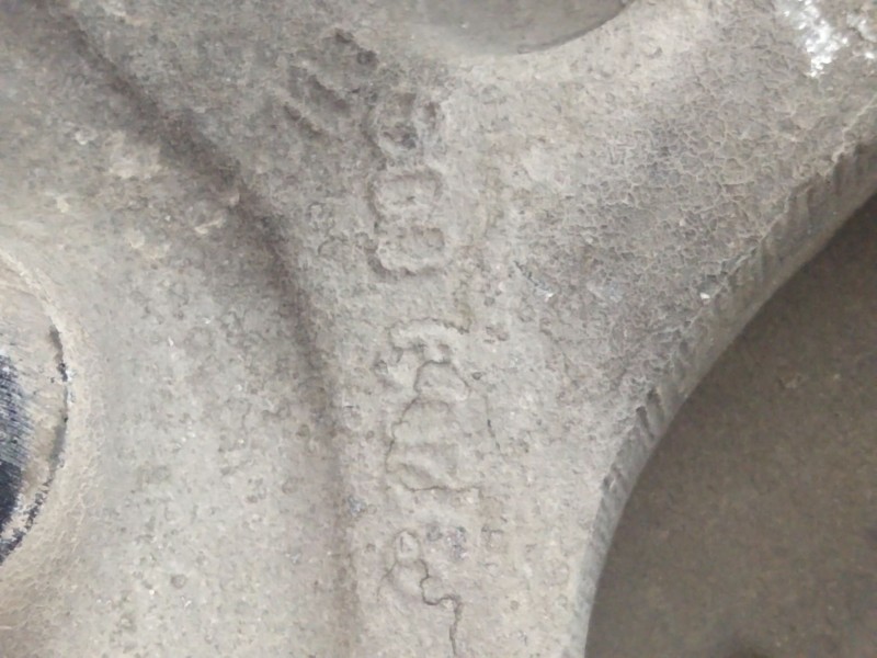 Recambio de mangueta delantera derecha para mercedes-benz clase c (w203) berlina 1.8 cat referencia OEM IAM 20900  