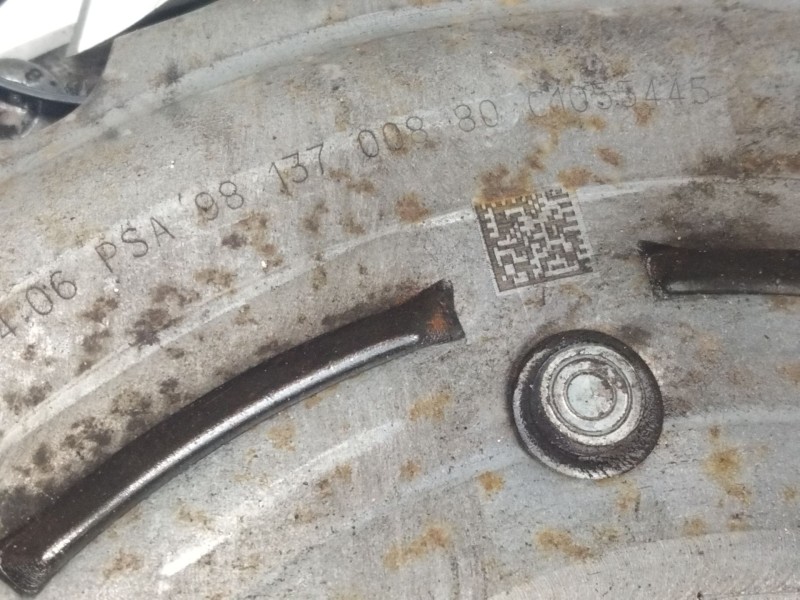 Recambio de kit embrague para citroën c4 cactus referencia OEM IAM 9813700880  