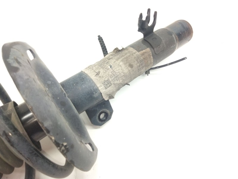 Recambio de amortiguador delantero izquierdo para citroën c4 cactus referencia OEM IAM   