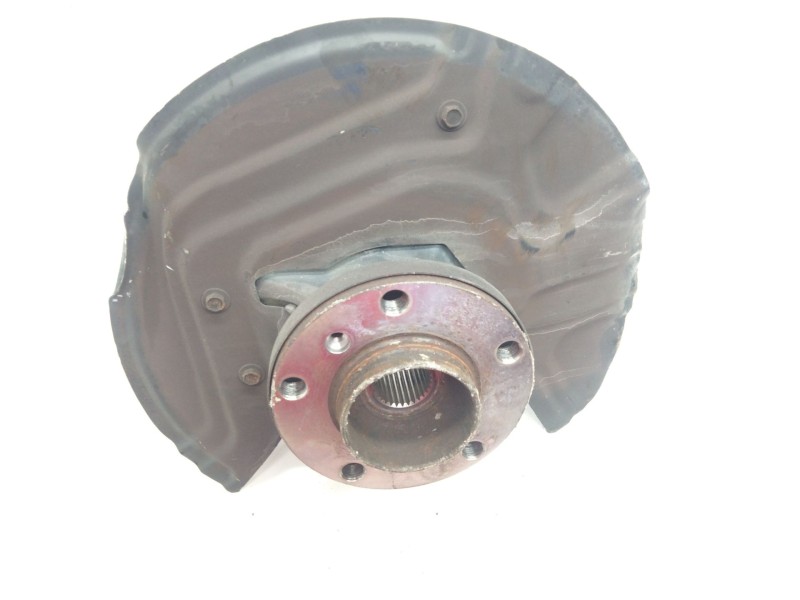 Recambio de mangueta delantera derecha para bmw x3 (e83) 2.0 sd referencia OEM IAM 450560  