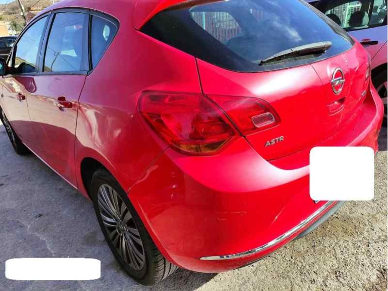 opel astra j lim. del año 2013