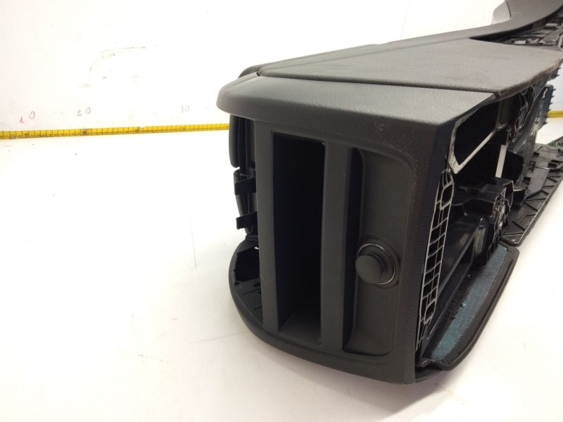 Recambio de reposabrazos para bmw serie 5 lim. (f10) 520d referencia OEM IAM 11242010  