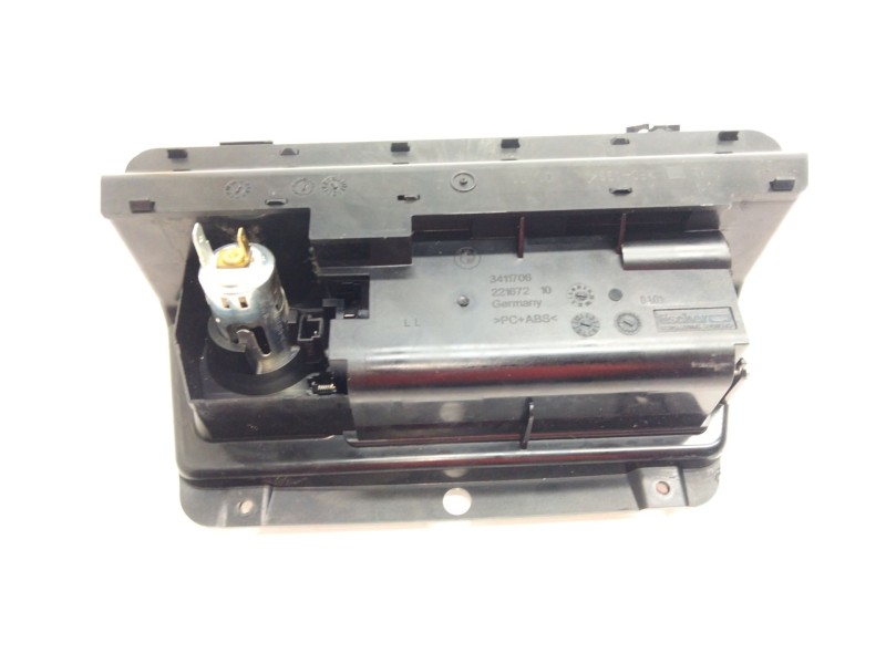 Recambio de cenicero para bmw x3 (e83) 2.0 turbodiesel cat referencia OEM IAM 3411706  