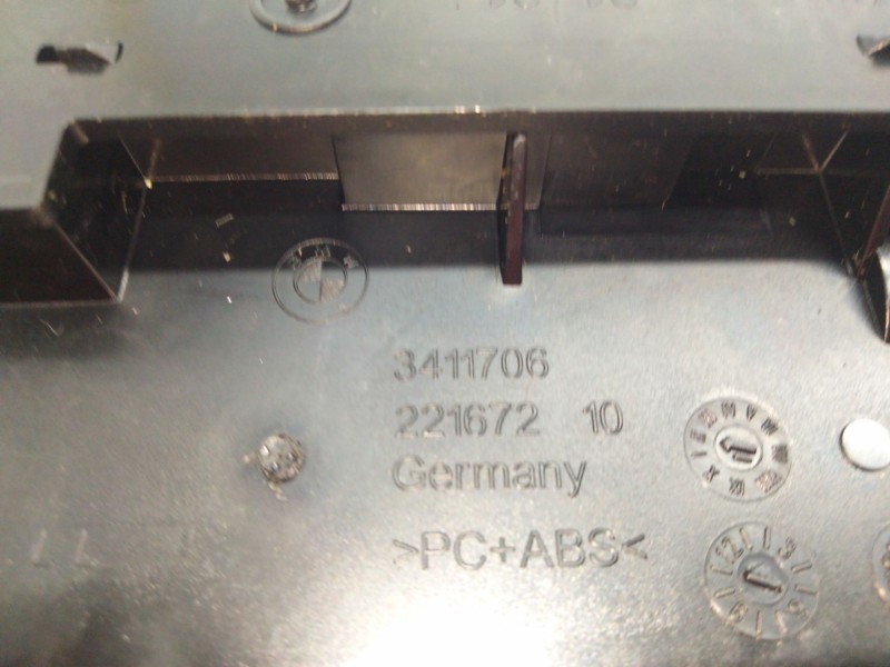 Recambio de cenicero para bmw x3 (e83) 2.0 turbodiesel cat referencia OEM IAM 3411706  