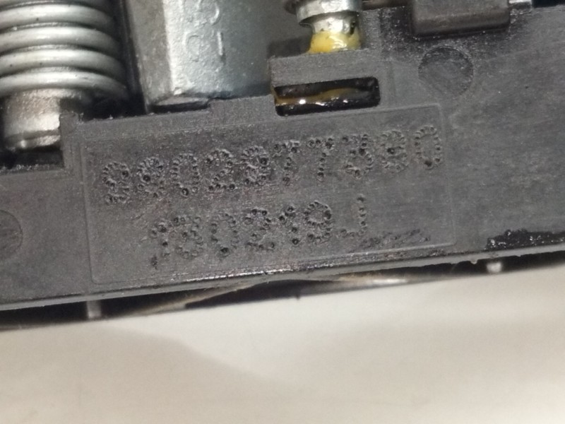 Recambio de maneta exterior delantera izquierda para citroën c4 cactus referencia OEM IAM 9802977390  