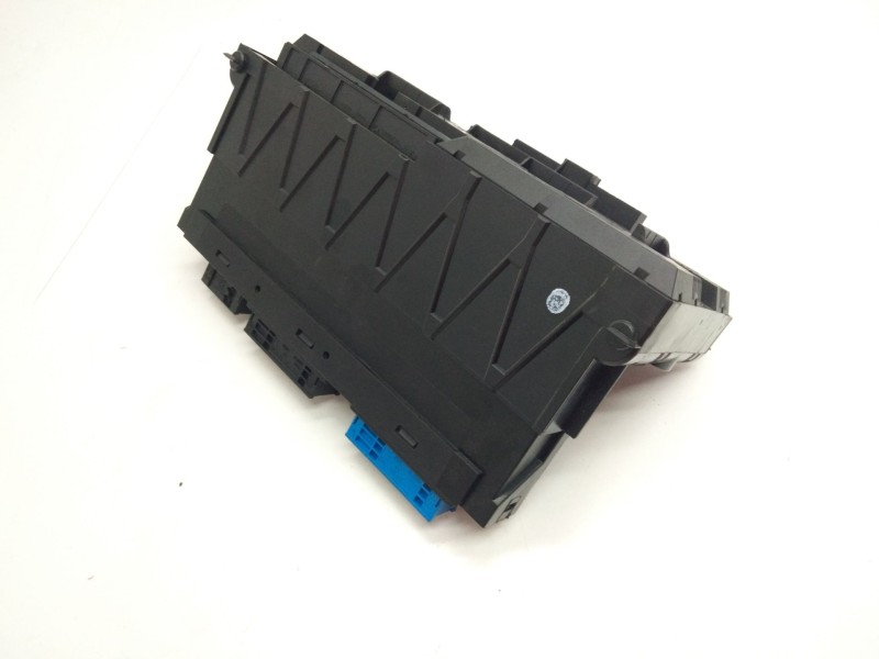 Recambio de caja reles para bmw serie 5 lim. (f10) 520d referencia OEM IAM 925281501  