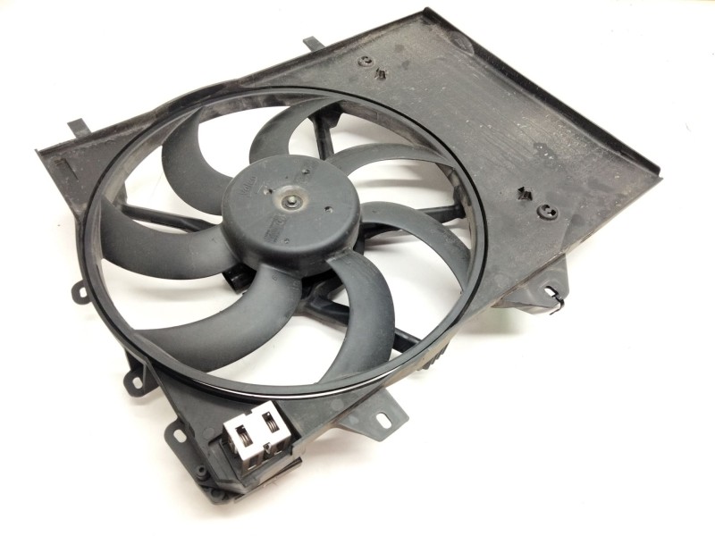 Recambio de electroventilador para citroën c4 cactus referencia OEM IAM 9801559180  