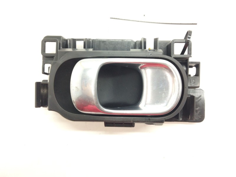 Recambio de maneta interior delantera izquierda para citroën c4 cactus feel referencia OEM IAM 98012886  