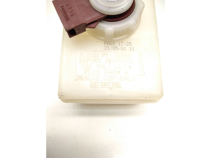 Recambio de deposito bomba freno para nissan patrol gr iv (y60, gr) 4.2 cat referencia OEM IAM 2676047023 LUCAS 