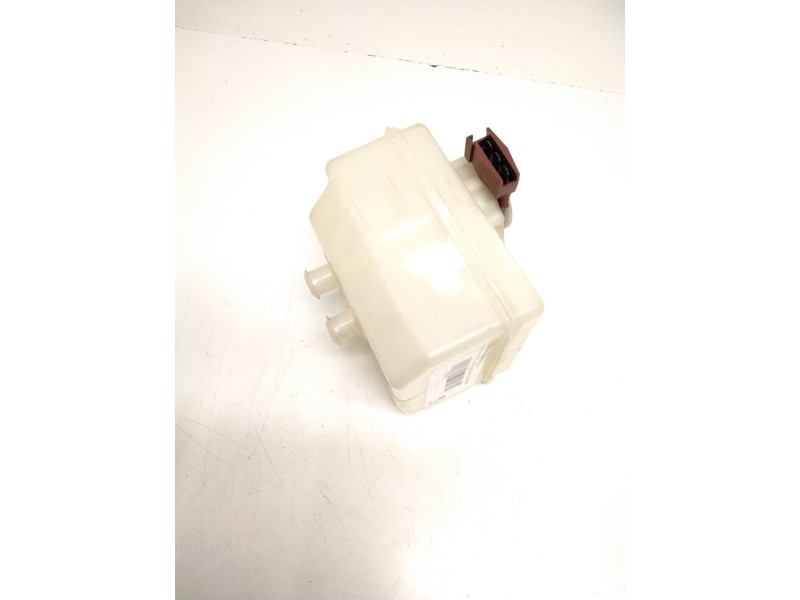 Recambio de deposito bomba freno para nissan patrol gr iv (y60, gr) 4.2 cat referencia OEM IAM 2676047023  