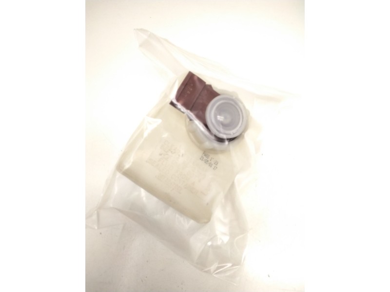 Recambio de deposito bomba freno para nissan patrol gr iv (y60, gr) 4.2 cat referencia OEM IAM 2676047023  