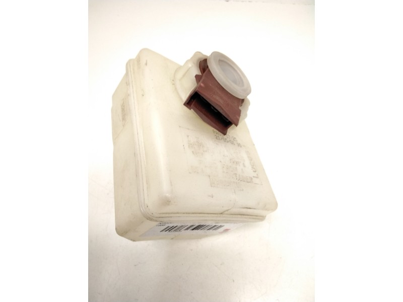 Recambio de deposito bomba freno para nissan patrol gr iv (y60, gr) 4.2 d (y60gr) referencia OEM IAM 2676047023  