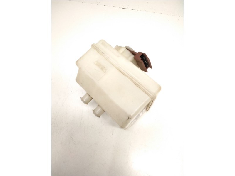 Recambio de deposito bomba freno para nissan patrol gr iv (y60, gr) 4.2 d (y60gr) referencia OEM IAM 2676047023  