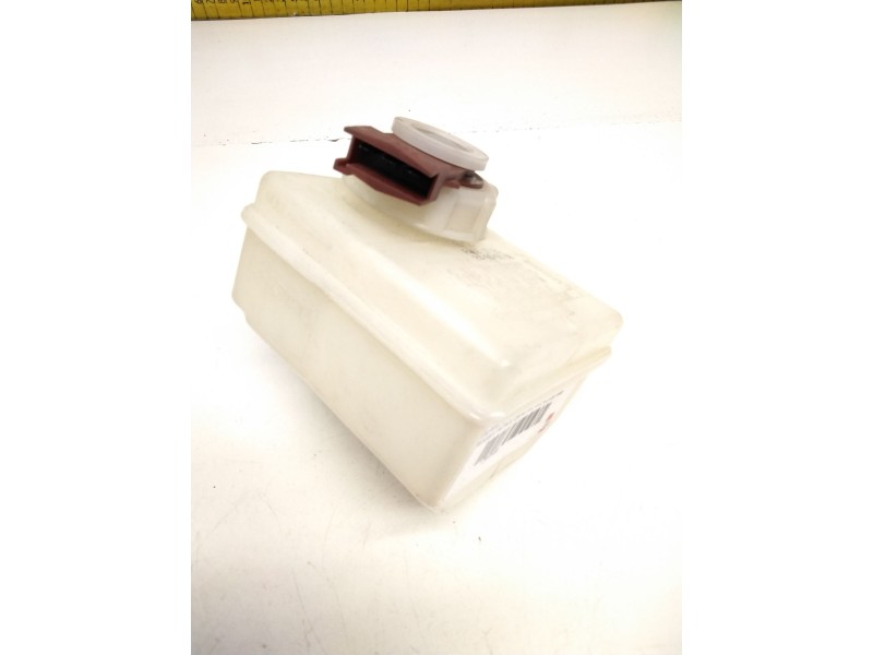 Recambio de deposito bomba freno para nissan patrol gr iv (y60, gr) 4.2 cat referencia OEM IAM 2676047023  