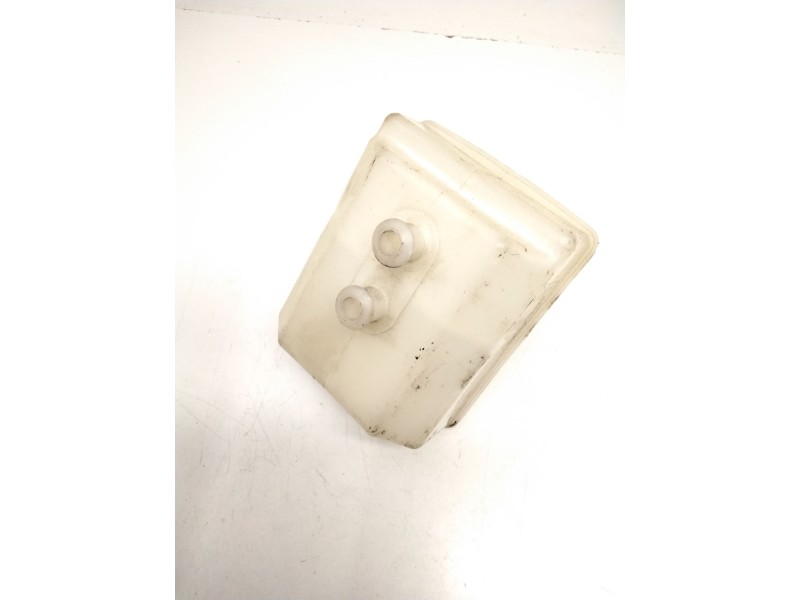 Recambio de deposito bomba freno para nissan patrol gr iv (y60, gr) 4.2 d (y60gr) referencia OEM IAM 2676047023 LUCAS 