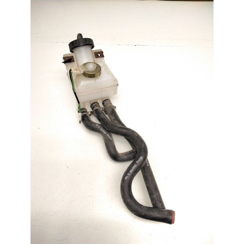 Recambio de deposito bomba freno para nissan vanette cargo furgón (hc 23) 1.6 i referencia OEM IAM 2676047008 LUCAS 