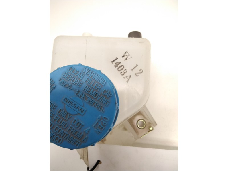 Recambio de deposito bomba freno para nissan serena (c23) 2.0 d (kvjc23) referencia OEM IAM 1403A NISSAN W12