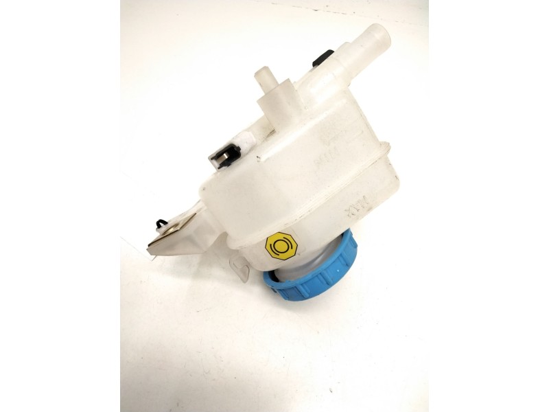 Recambio de deposito bomba freno para nissan serena (c23) 2.3 d referencia OEM IAM 1402A NISSAN W16